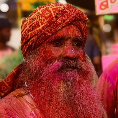 24Sureshot's profile picture. I can talk DarvaX.I can walk DarvaX. I can Laugh DarvaX because DarvaX is a very funny Language.