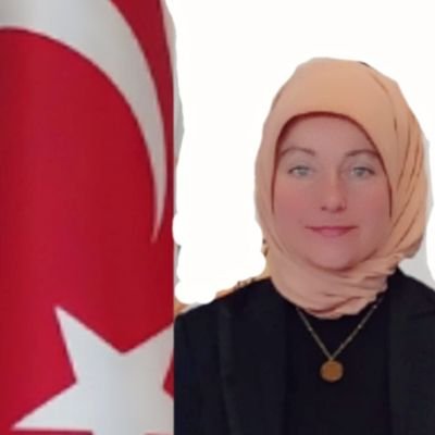 👩‍🏫 Öğretim Üyesi
📝 Sosyo-Ekonomist l Yazar
         📍 İstanbul l Londra