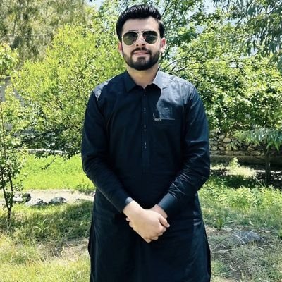 Content writer | sarcasm | footballer | Coder | Cricketer | gym enthusiast