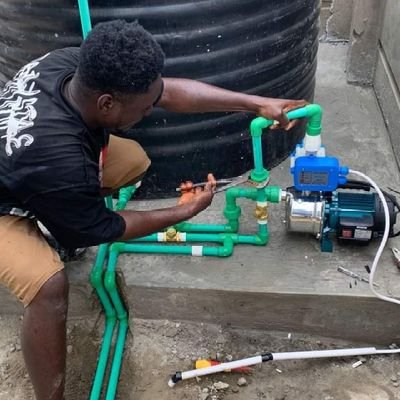 am Samuel Afful I am plumber 0240681488