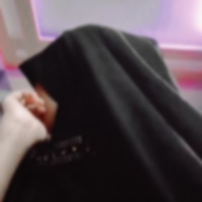 fatimaaahhh4's profile picture. ٣١٣ 📍
-Na Dhoond Koi Sahara 
HUSSAINع Kaafi Hai🥺❣️