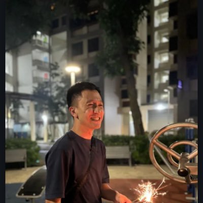 simonsayyysss's profile picture. 