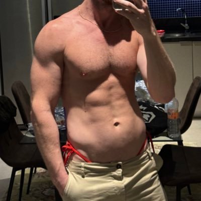 18+ | Cumdump with a fat ass that stays hungry for loads | 6’0 Ginger