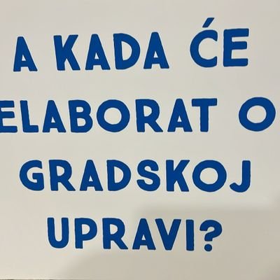 Србин, православне вере хришћанске, крштен у храму посвећеном преносу моштију Светог Николе, Башаид, Епархија банатска СПЦ, одслужио војни рок у Призрену 1993