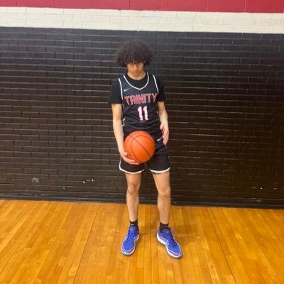 6'1 Pg/Sg| Euless Trinity High school| 4.1 GPA| C/o 24'