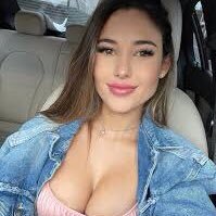 HannahWill54090's profile picture. 