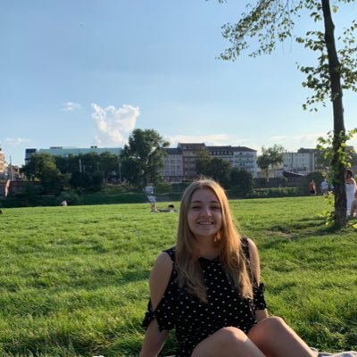 MihaelaBdn's profile picture. Econ PhD student @qmul