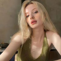 desolate (@desolate1482287) 's Twitter Profile