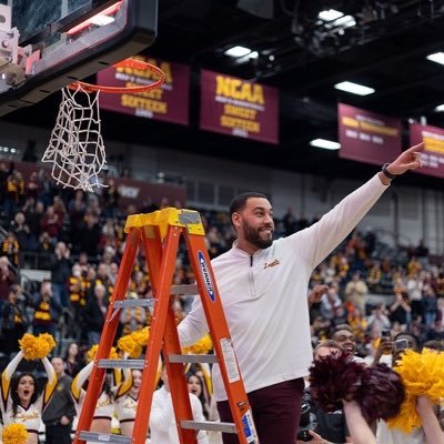 Loyola Chicago Basketball Coach | 2018 FINAL FOUR, 2021 SWEET 16, 2024 A10 CHAMPS & 4x MVC CHAMPS | Oakland U & Michigan St Alum | Lansing, MI Native 🖐🏽