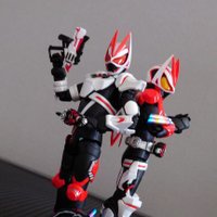 R （特撮垢） (@ryosukeplayten1) 's Twitter Profile