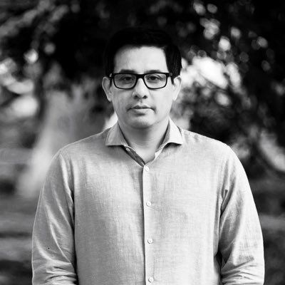 Periodista en @ensustrece
•📚 Autor de “Nuestros Muertos