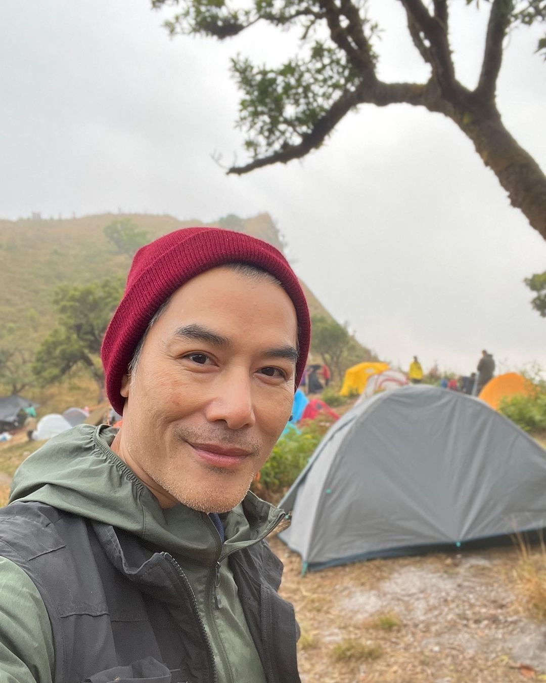 1p73Gl1853aW6's profile picture. 