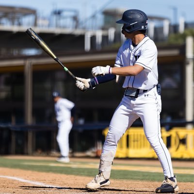 2Uji_'s profile picture. aiea, hi | @ucsdbsb ‘26