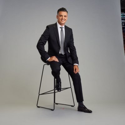 @SBSNews Presenter & Finance Editor | MC | B Commerce (Econ/Mktg) | SBS On The Money Podcast | 2018 Aussie #Eurovision Spokesperson 🇦🇺 🇵🇹 | Wollongong 🏡