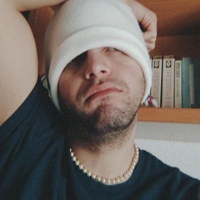 MarcoGreenzFS's profile picture. Programador web, sobretodo.
https://t.co/0yWj7cXsRn
A veces stremeo TFT - MarcoApunto
https://t.co/cPqkqipQpN