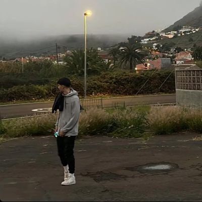 KKenzo__'s profile picture. 20. @yzHaidra 🖤