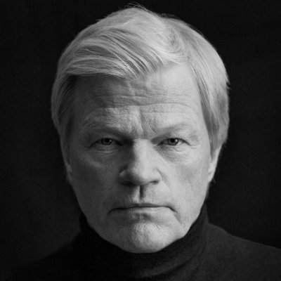 Official Twitter account of Oliver Kahn