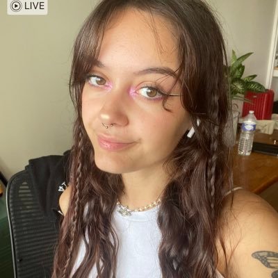 ♎︎ | 22