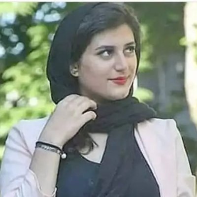 mahikumari56780's profile picture. I am school girl