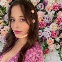 Lola(@luckywithlola) 's Twitter Profile Photo