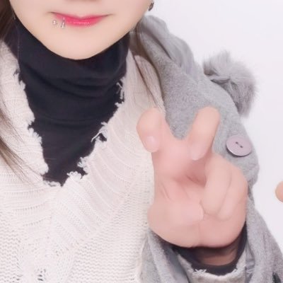 rin_314_w's profile picture. 人生後ろ向きに歩いてます。昼職学生の極細繊維客🙂‍↕️