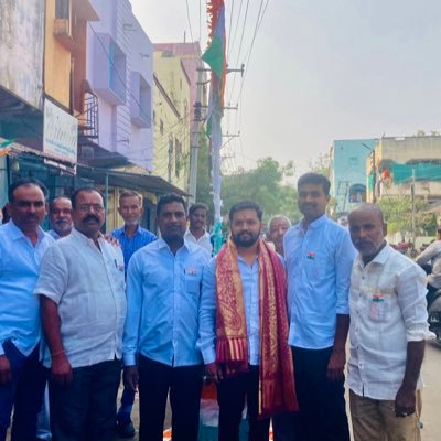 felizmahesh's profile picture. Sanatani -Polictical science graduate-MBA HR -Aspiring lawyer ⚖️passionate about protecting the rights of under privileged-RTI activist-RTs are not endorsements