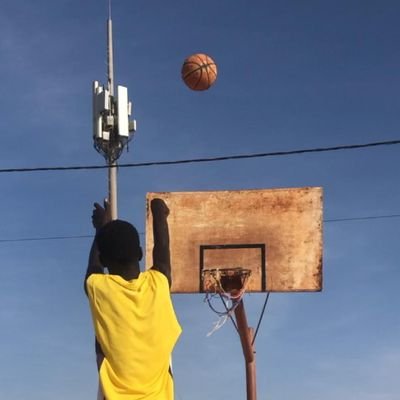 BASKETBALL PLAYER 🏀🏀🇸🇳
AGE: 15 YEARS OLD
TAILLE : 6'2''
POSITION : POINT GUARD, SHOOTING GUARD AND SMALL FORWARD