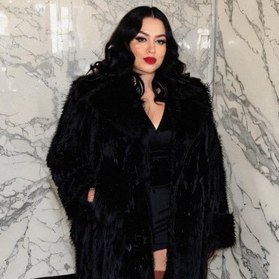 EstrellaCorne29's profile picture. Chica #Bitcoin