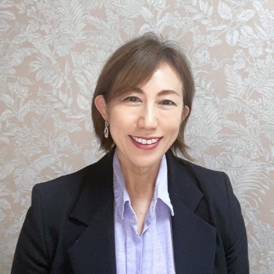 不動産業界を歩きだし、はや20数年が経ちました。不動産事務→賃貸仲介→売買仲介→販売代理→管理etcとやってきたことを生かし株式会社tunaguwaという不動産会社を設立しました。女性不動産営業マンとして、また一人の女性としてXでPostしていきたいと存じます。よろしくお願いいたします。