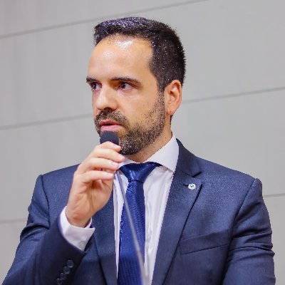 👨🏻‍💼Pernambucano
🏛️Procurador do Município de São Luís/MA
⚖️Presidente da Comissão da Adv. Pública da OAB/MA
🏛️ex-PGM Goiânia/GO
https://t.co/qcIIF3iZBg