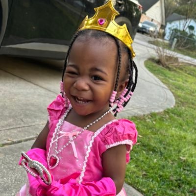 heyportiaparker's profile picture. Wife+Mom♋️❤️ Love is real!Peace is Attainable!Marriage Works!