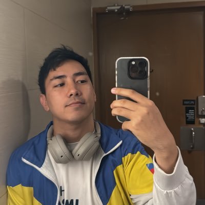 imjohnisidro's profile picture. 🍃