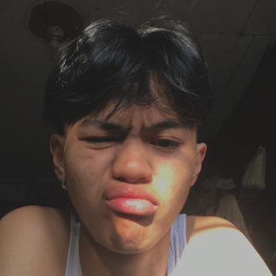 Ch_aineyy's profile picture. 