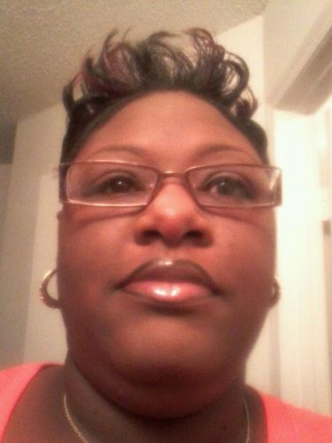 Nikki1Amos's profile picture. 