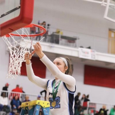 mount notre dame 2026 🏀 |Cincy Swish 2026 Chialastri | 4.40 W GPA |5’7” pg/sg Psalm 75:3 ✝️ contact: 513-375-8955 veithmia3@gmail.com