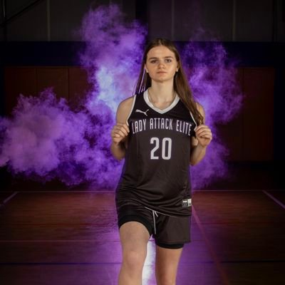 God, family, 🏀! 5'7 PG/SG #20 Lady Attack Elite 16U National 💜🤍💜🤍, #20 Concord Academy💙🤍💙🤍. GPA 3.8/40. Class of 2026.