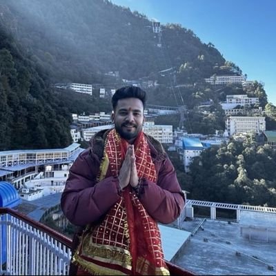 yadav_ya74555's profile picture. 