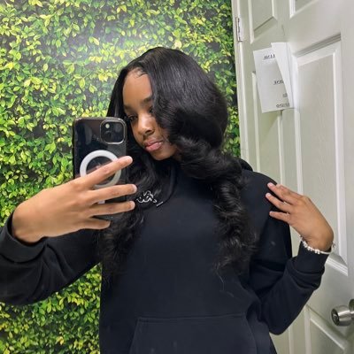 tiktok: msjayemonee  insta: jayemonee