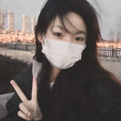 elle53308's profile picture. 喵喵喵web3小白/币圈捡垃圾/