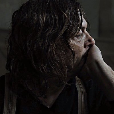 #SHIFTTWT.┊THE daryl dixon lovebot 🤎┊ anti-shifters dni.┊priv: @abstrasdixon┊ free 🍉 + all other oppressed nations !!!!!!!