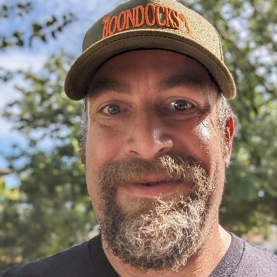 XtipsLinu65348's profile picture. 