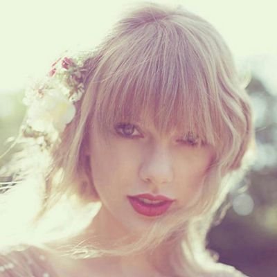 @taylorswift13 @manugavassi @rafakalimann_                                                                        *fan account* (d/ele)