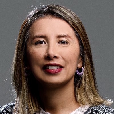 Periodista de la revista Dinero y mamá de Gabriela y Juliana