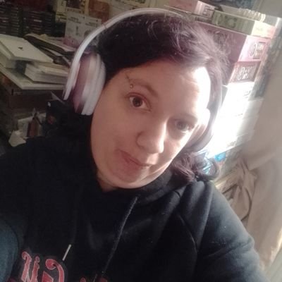 Mother of two,artist and youtuber.Going to start doing reviews on my channel soon. Got into streaming on my channel (demonchisae90) drop a follow.