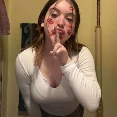 Cyycucddxx's profile picture. Alexis😒