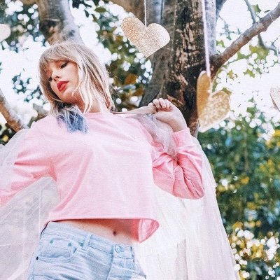 lilguyarlo's profile picture. they/them 24