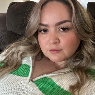 25 | gemini | she/her | lil bitch