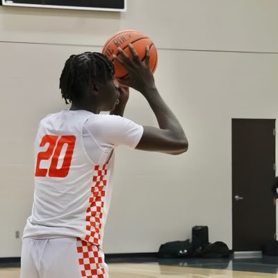 6’8 200lbs| 2026| South Dakota Elite|Washington(4.0 GPA)| raikchol71@gmail.com