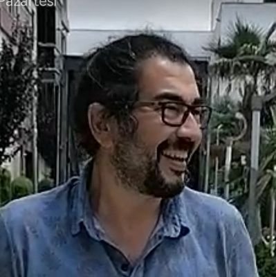 uygA_Rslan's profile picture. Çiçeklerin çöpten daha iyi olduğuna sinekleri ikna edemezsin.