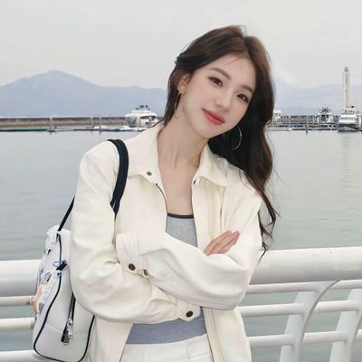 12day438836's profile picture. 